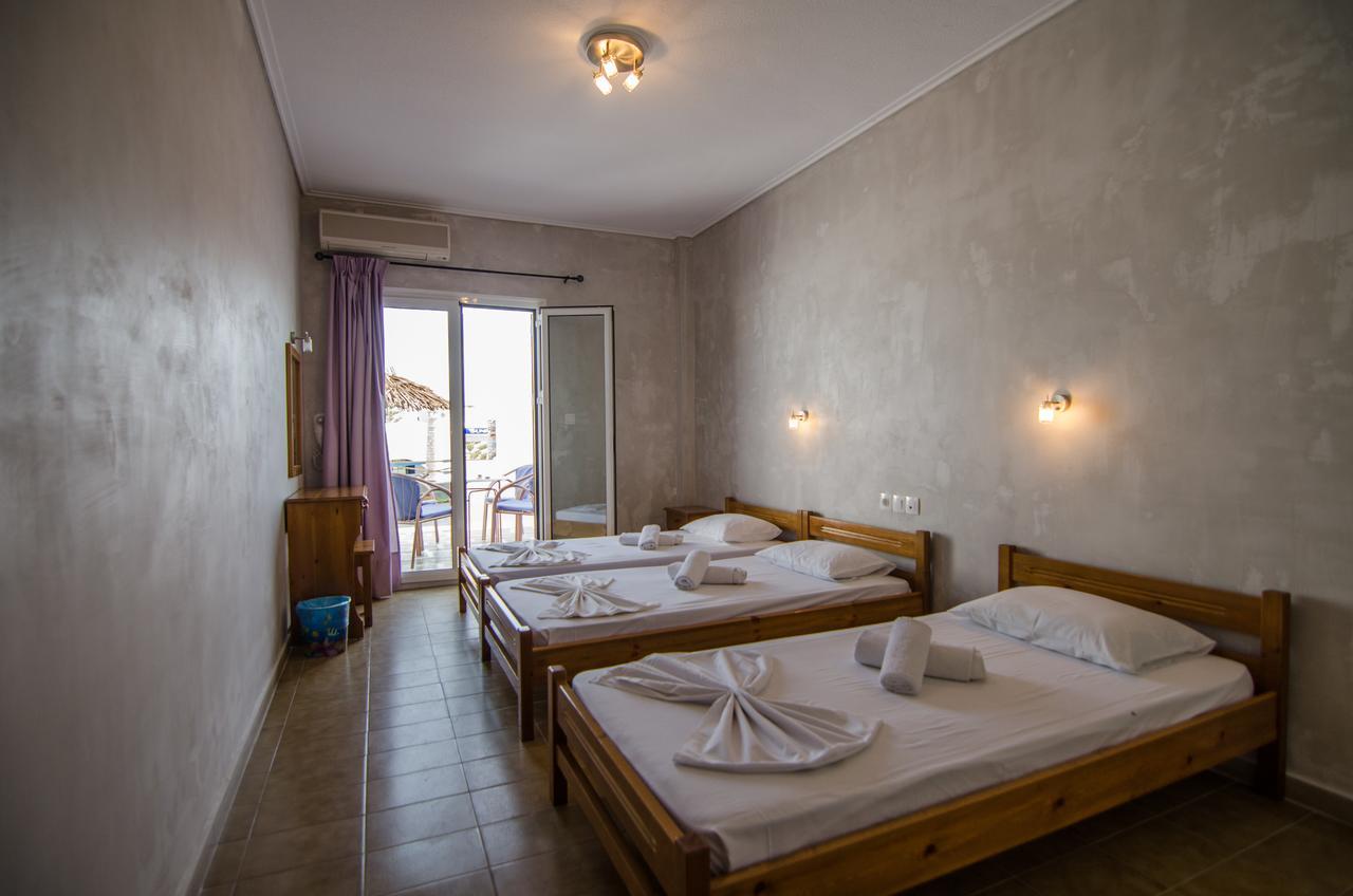 George & Irene Hotel イオス島 チョーラ エクステリア 写真